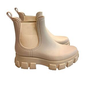 Jeffrey Campbell Womens Beige Chelsea Rain Boots Lug Sole 10 Chunky Bootie EUC